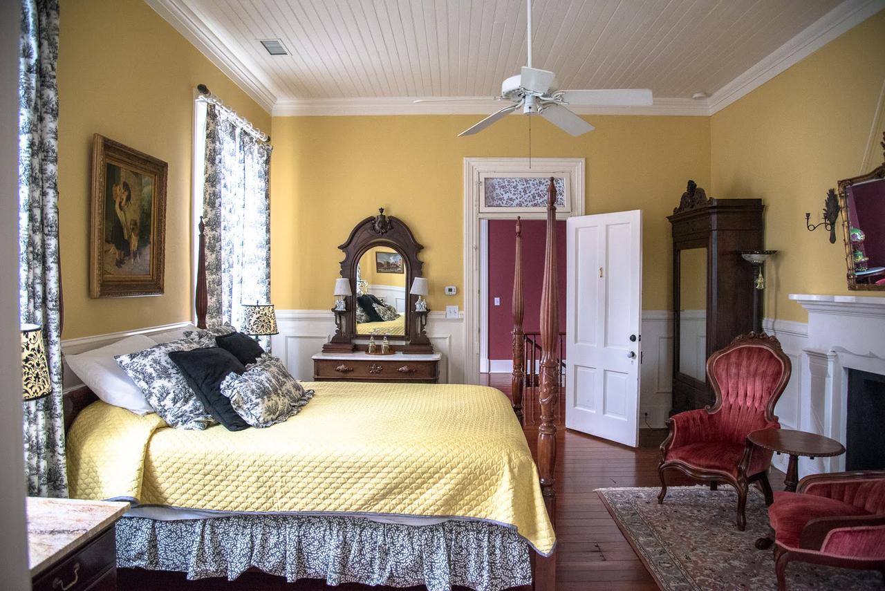 Flowertown Bed And Breakfast - thumb 6