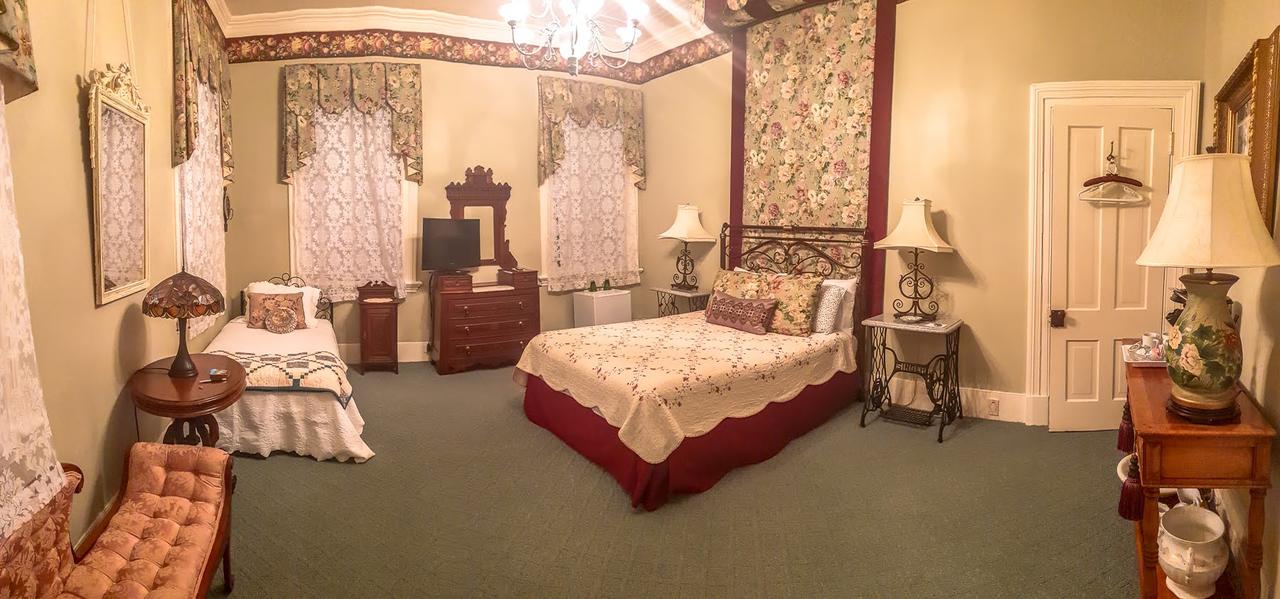 Flowertown Bed And Breakfast - thumb 8