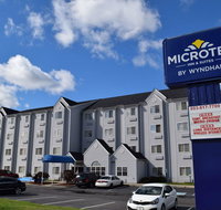 Microtel Inn  Suites by Wyndham Rock Hill/Charlotte Area - Orlando Tourists