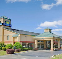 Days Inn by Wyndham Rock Hill - Orlando Tourists