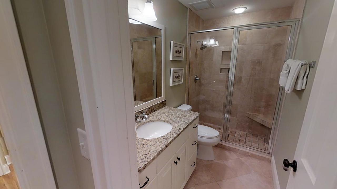4581 Parkside Villa - thumb 22