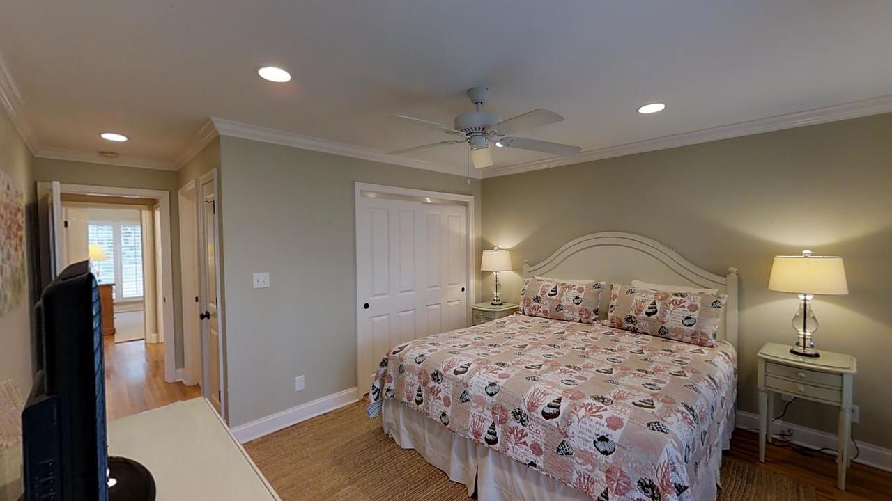 4581 Parkside Villa - thumb 21