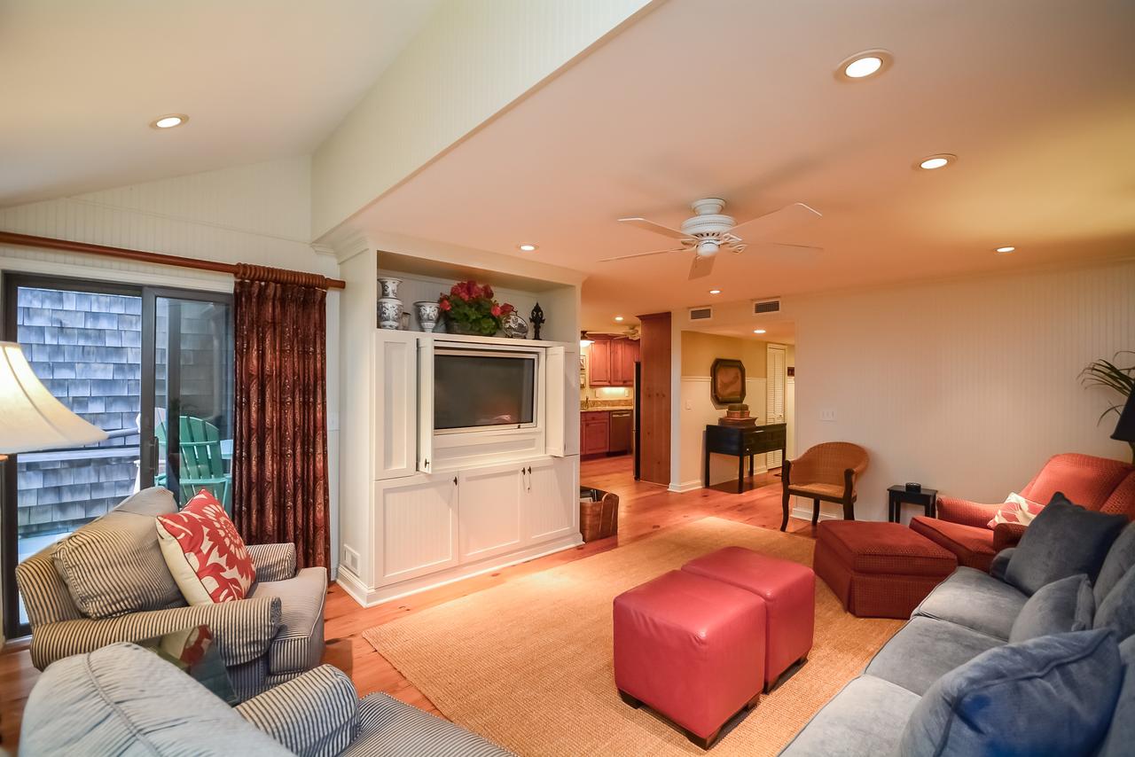 4320 Windswept Villa - thumb 11