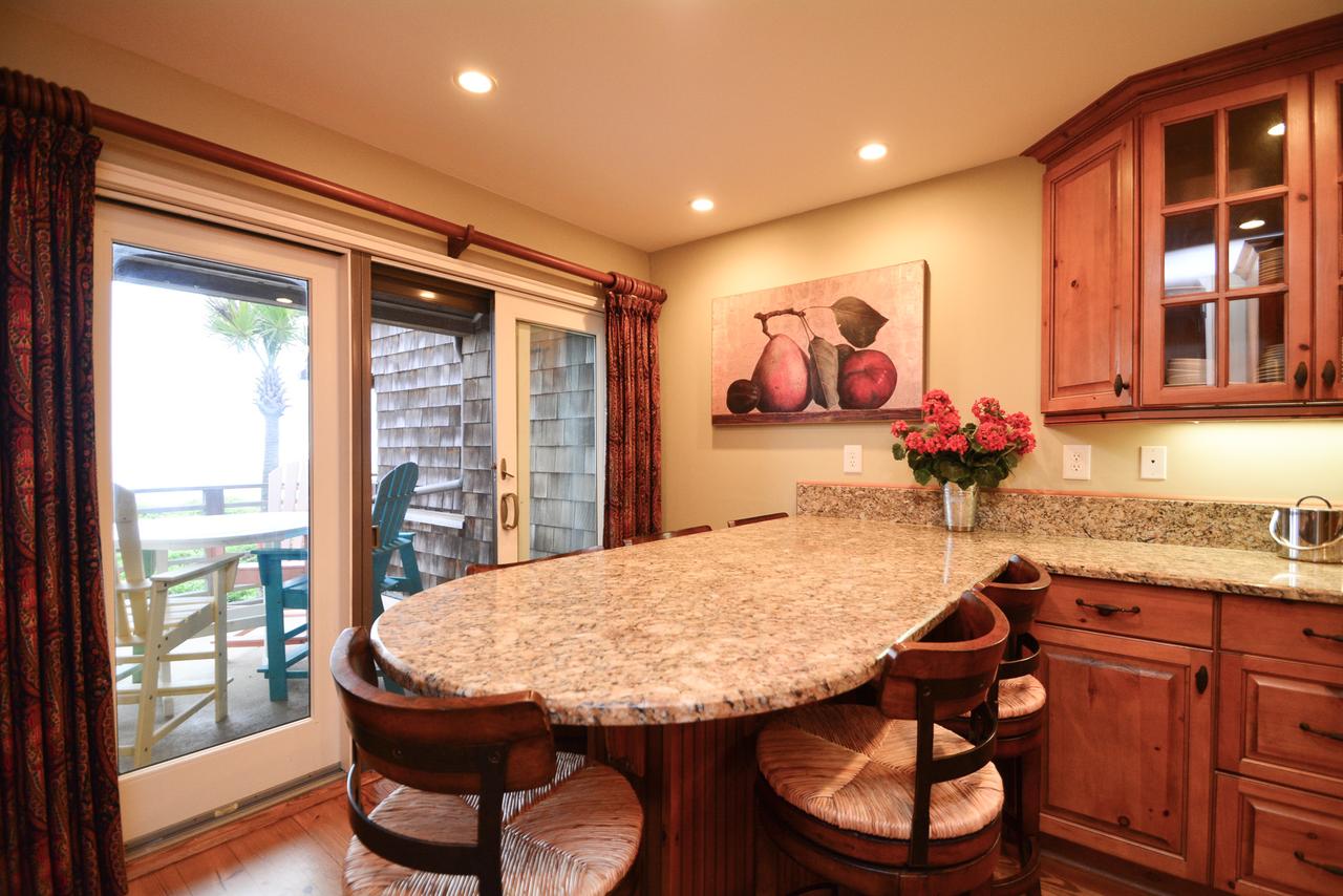 4320 Windswept Villa - thumb 10