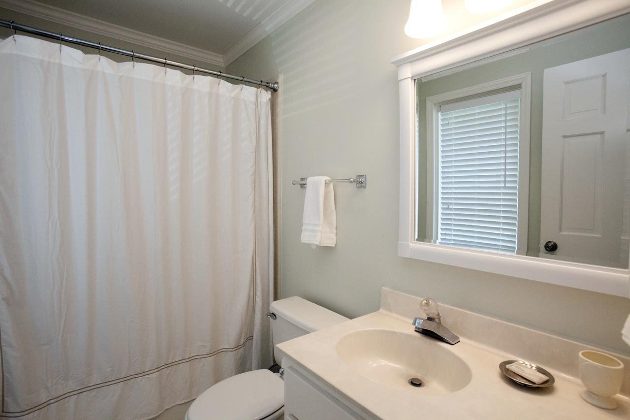129 Turnberry Drive - thumb 32