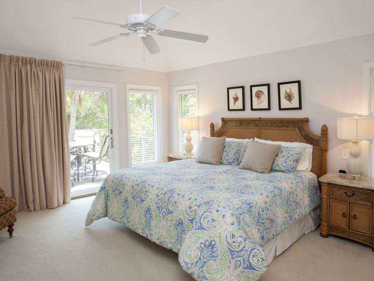 129 Turnberry Drive - thumb 3