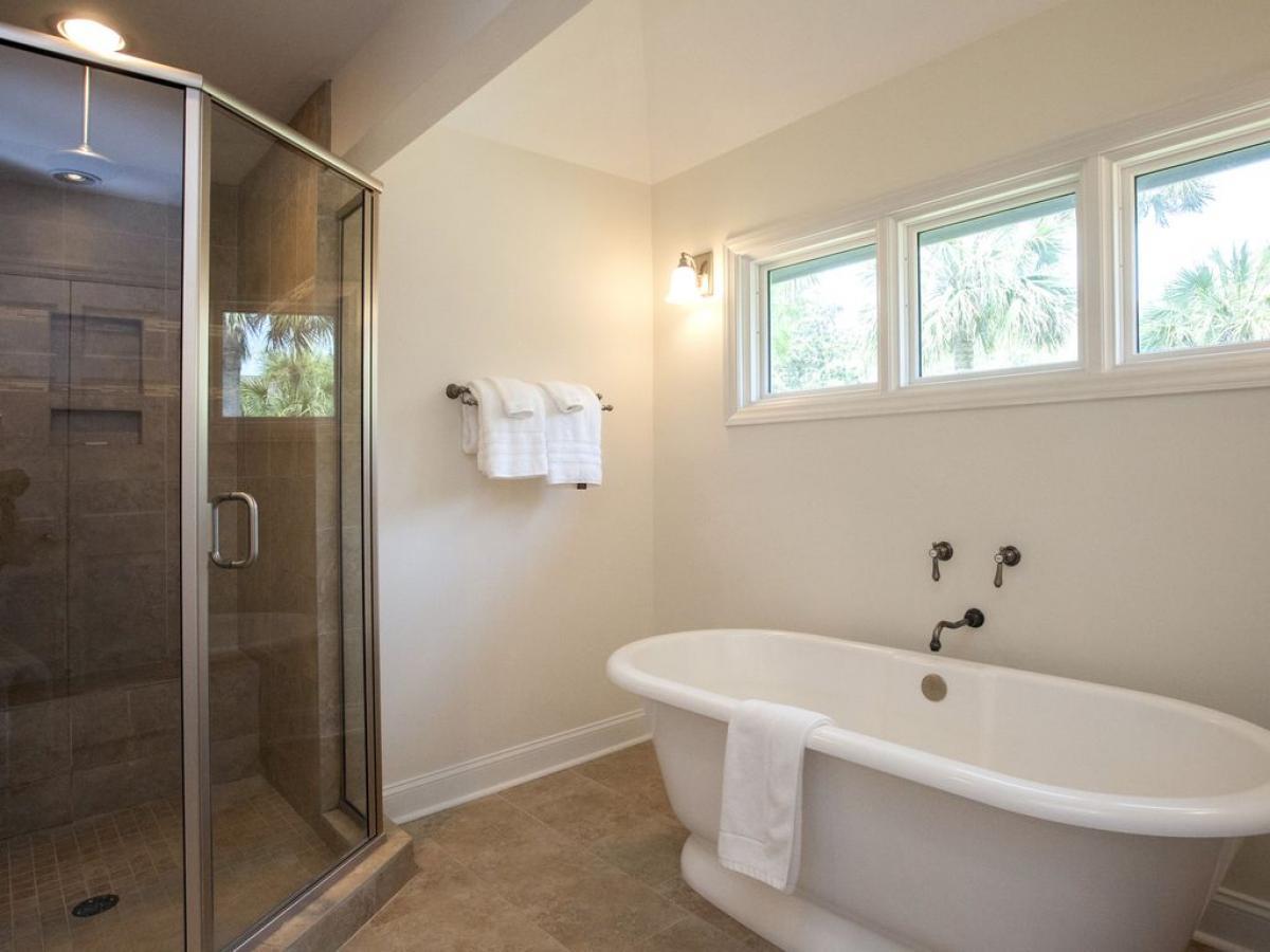 129 Turnberry Drive - thumb 4