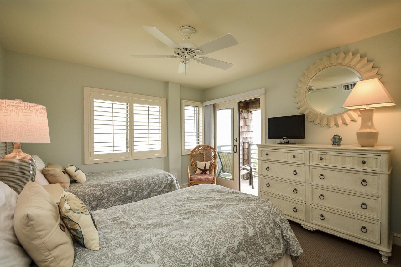 4427 Windswept Villa - thumb 10