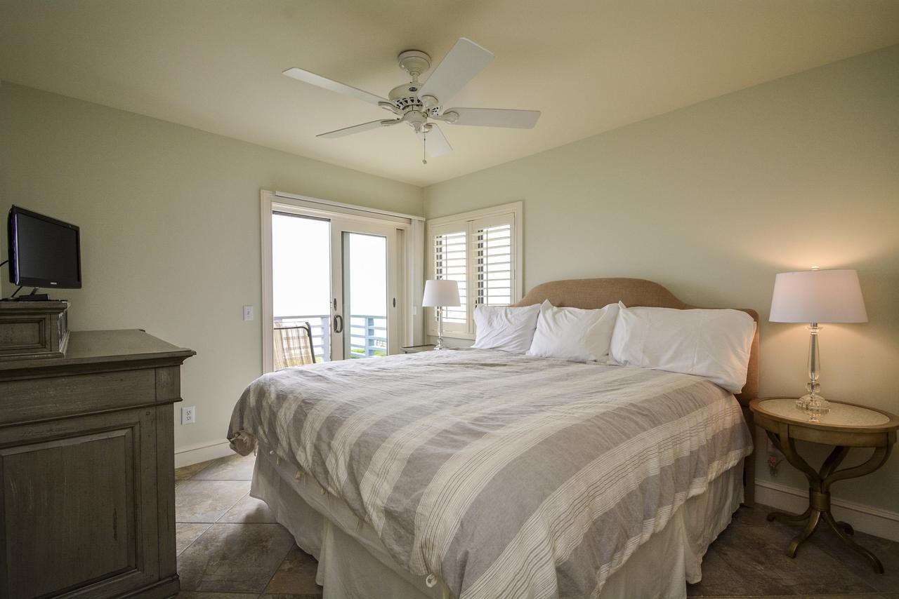 4427 Windswept Villa - thumb 3