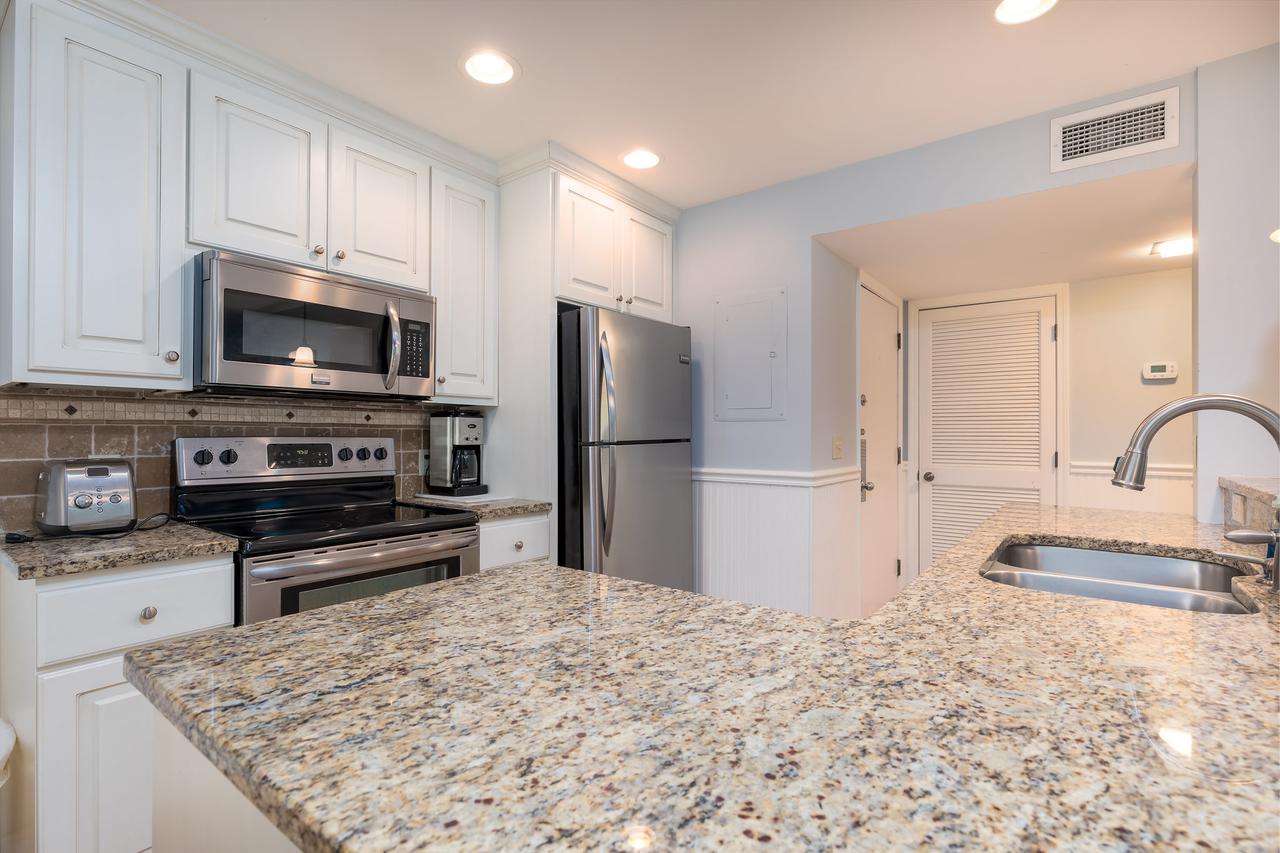 4791 Tennis Club Villa - thumb 20