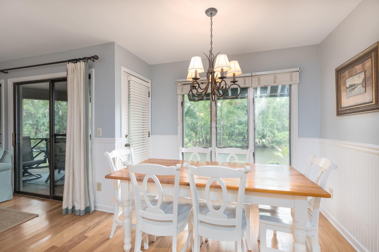 4791 Tennis Club Villa - thumb 3