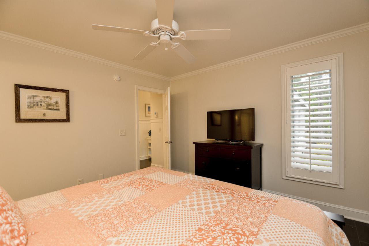 23 Greensward Road - thumb 10