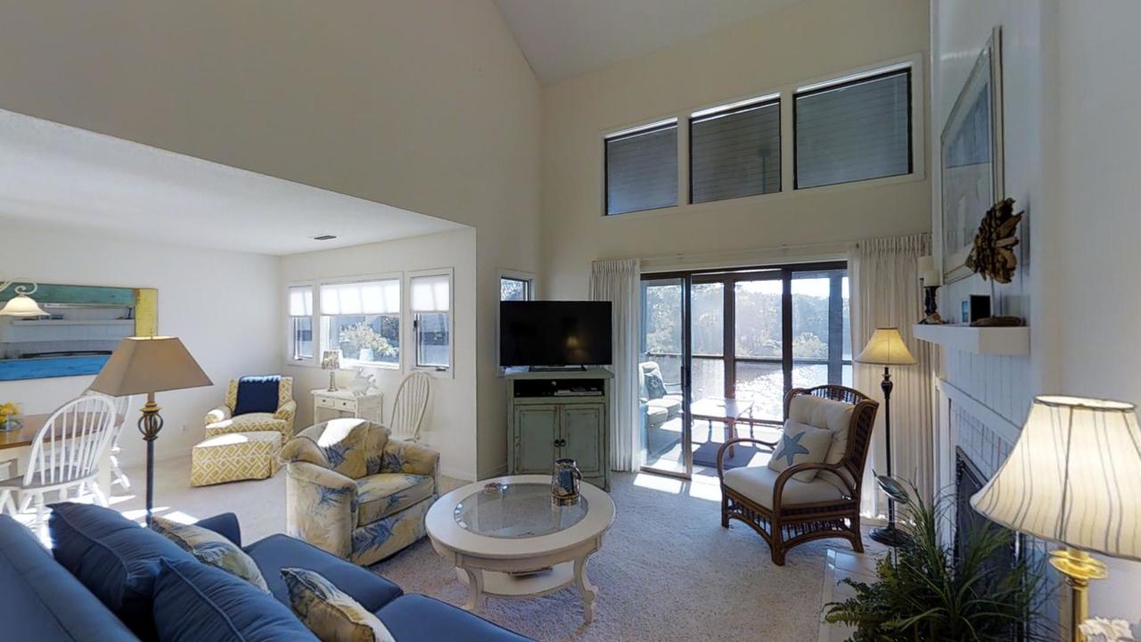 4578 Parkside Villa - thumb 2