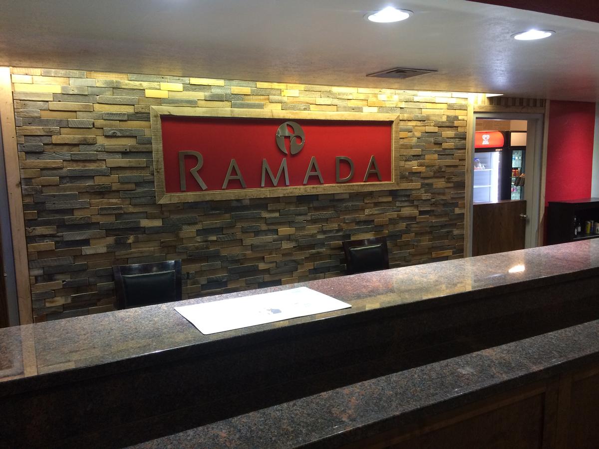 Ramada By Wyndham Rapid City - thumb 1