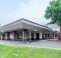 Ramada by Wyndham Rapid City - Orlando Tourists