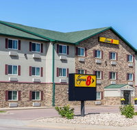 Super 8 by Wyndham Sioux Falls - Orlando Tourists