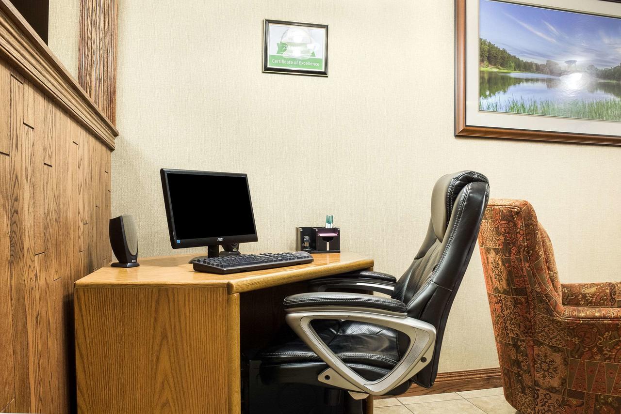 Quality Inn Near Mount Rushmore - thumb 1