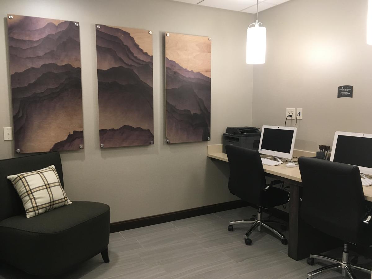 Staybridge Suites Rapid City - Rushmore - thumb 11