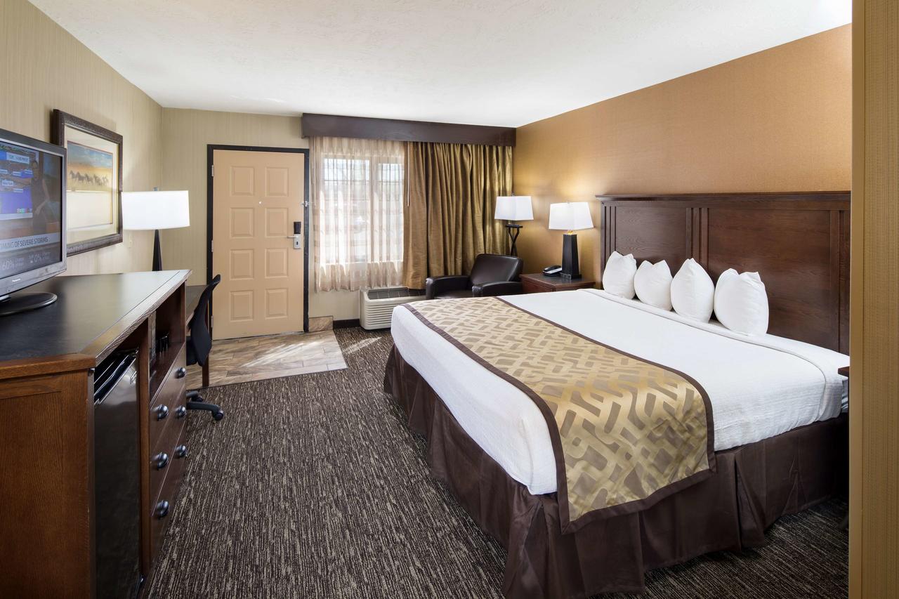 Best Western Ramkota Hotel - thumb 37