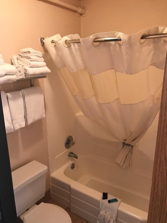 Americas Best Value Inn Rapid City - thumb 2