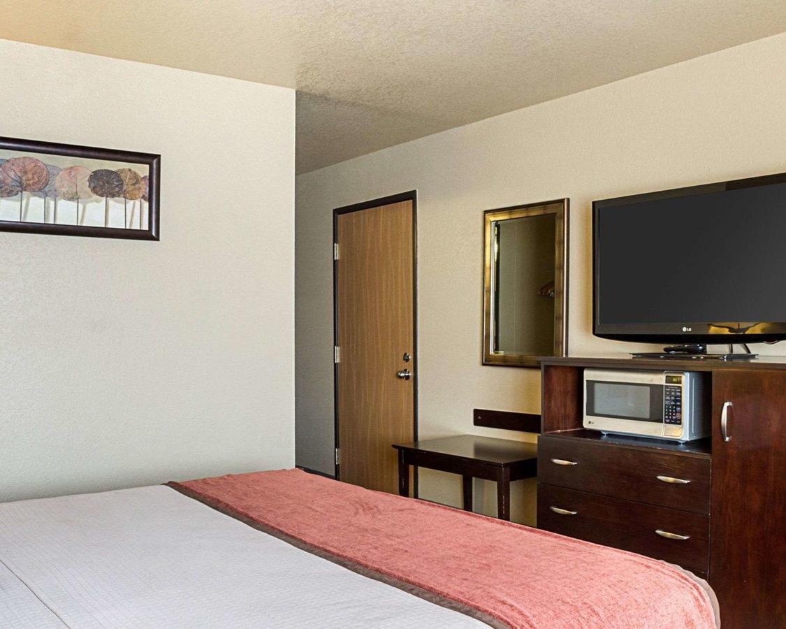 Econo Lodge Rapid City - thumb 15