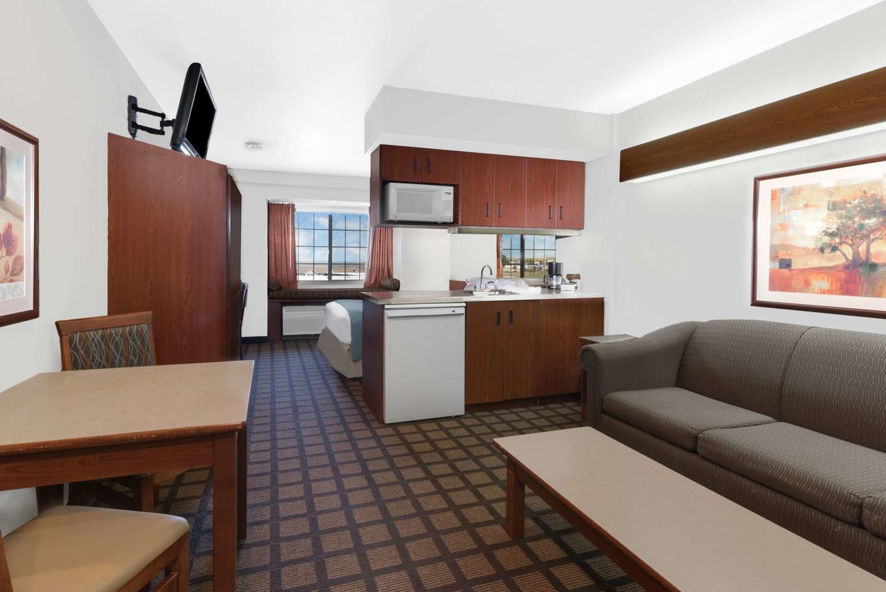 Microtel Inn & Suites By Wyndham Rapid City - thumb 36