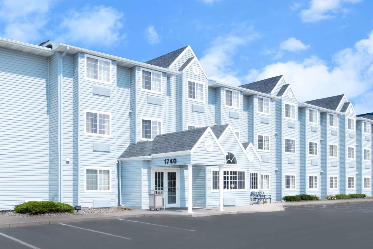 Microtel Inn & Suites By Wyndham Rapid City - thumb 0
