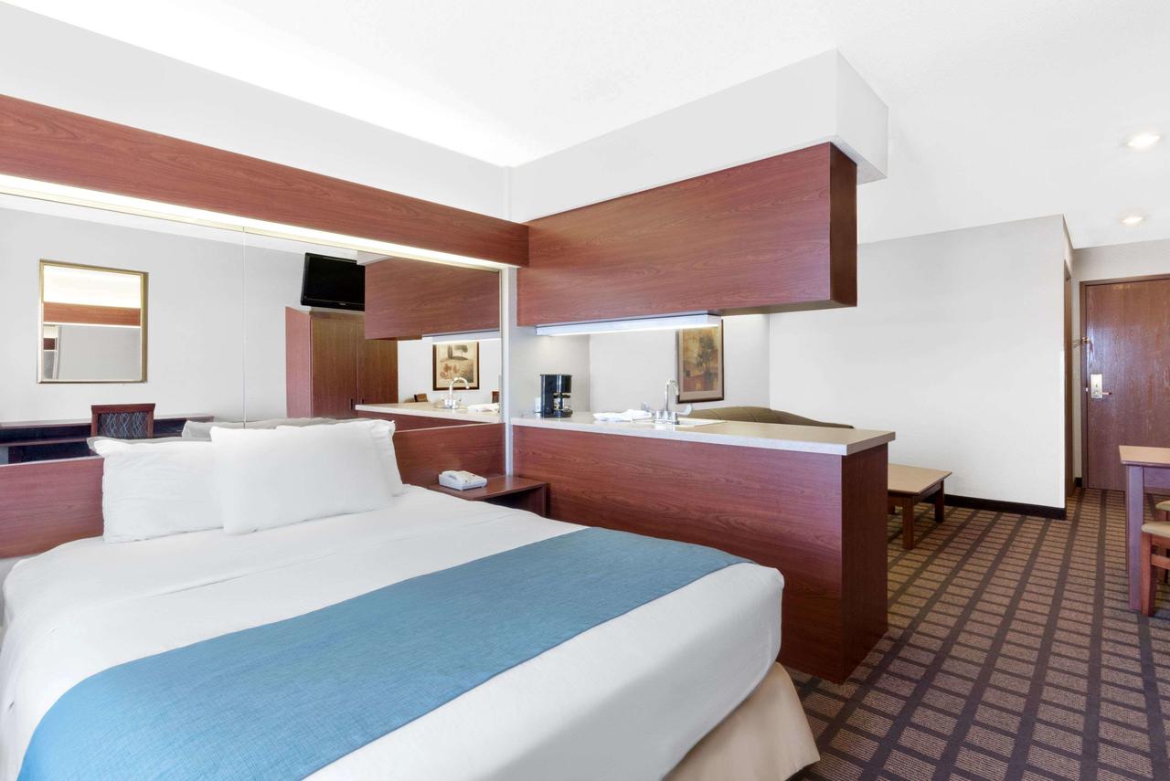 Microtel Inn & Suites By Wyndham Rapid City - thumb 34