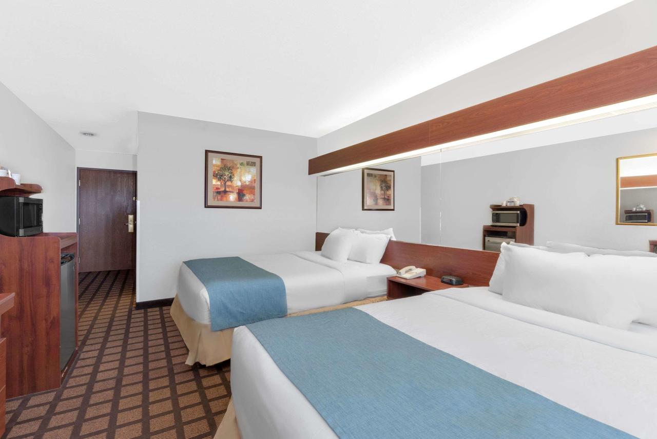 Microtel Inn & Suites By Wyndham Rapid City - thumb 37