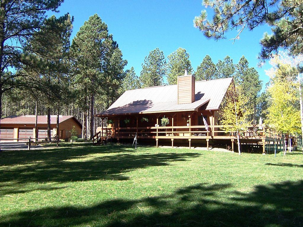 Deer Meadow Lodge - thumb 0