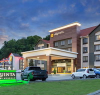 La Quinta Inn by Wyndham Pigeon Forge-Dollywood - Orlando Tourists