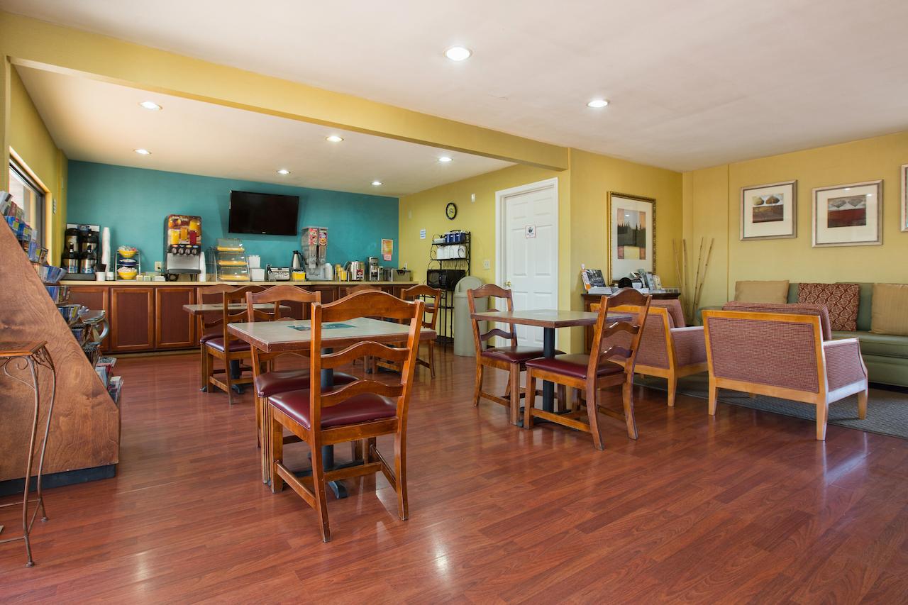Days Inn By Wyndham Cookeville - thumb 10