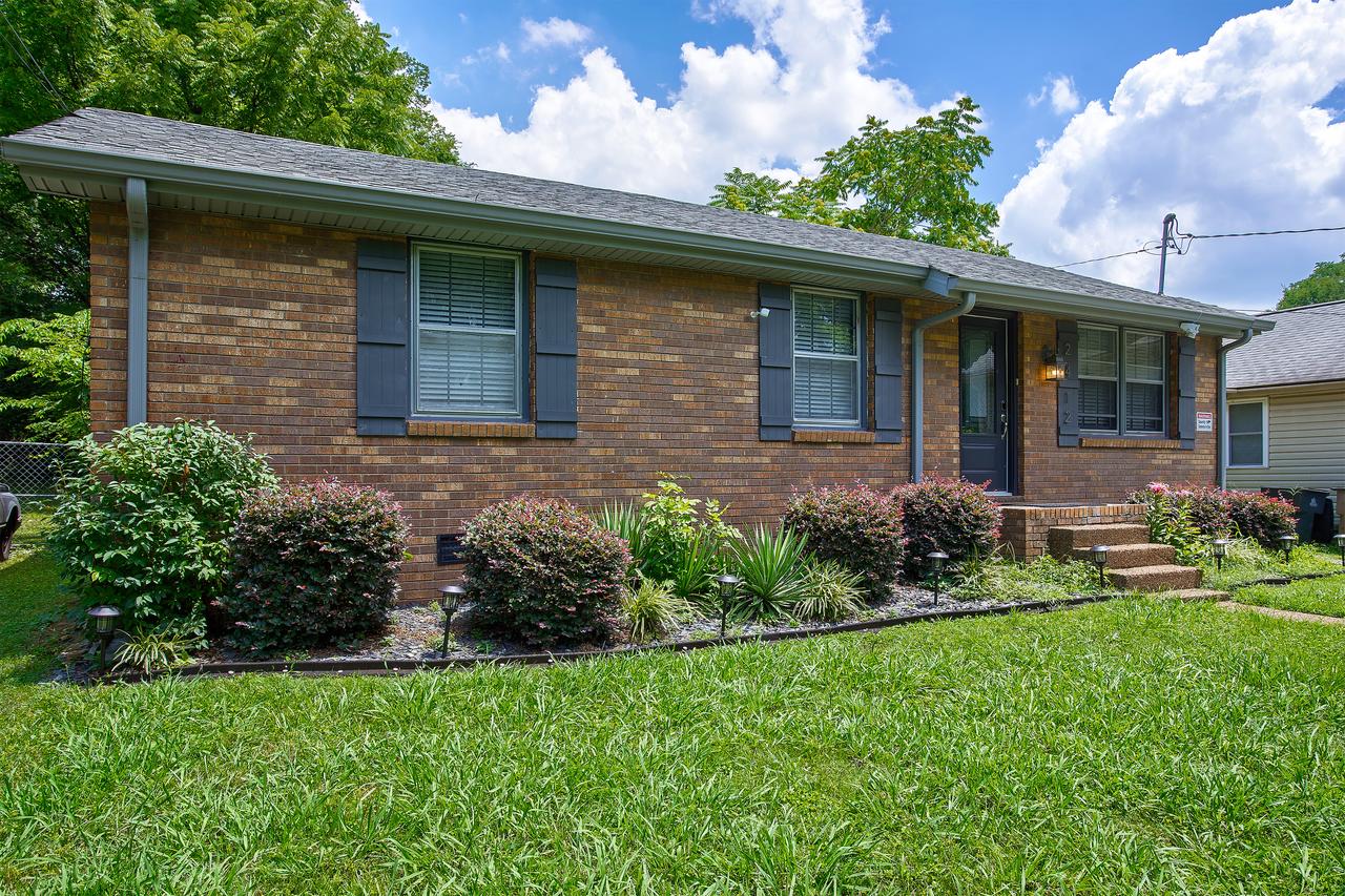 12 South/Melrose Cottage Oasis - thumb 20