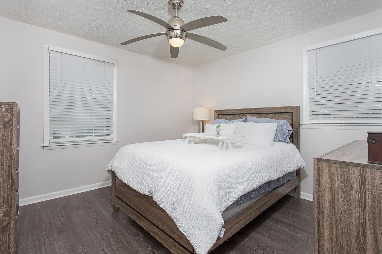 12 South/Melrose Cottage Oasis - thumb 11