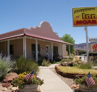 Adventure Inn Moab - Orlando Tourists