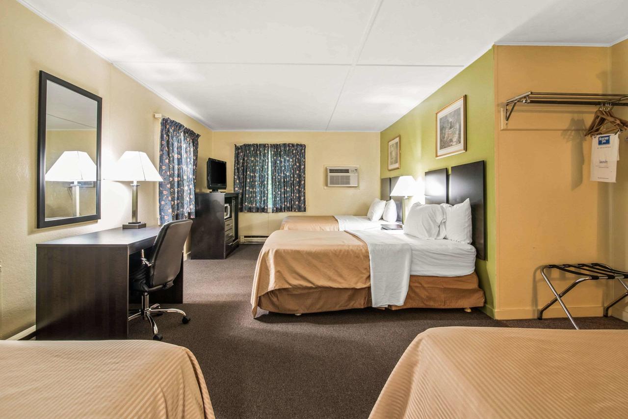 Rodeway Inn Rutland - thumb 8