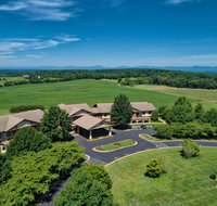 Round Hill Inn - Orlando Tourists