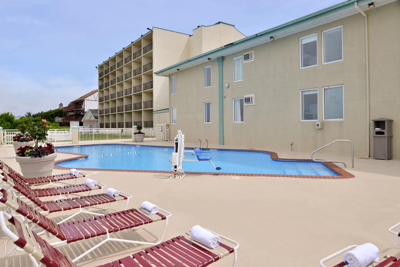 Best Western Plus Holiday Sands Inn & Suites - thumb 9