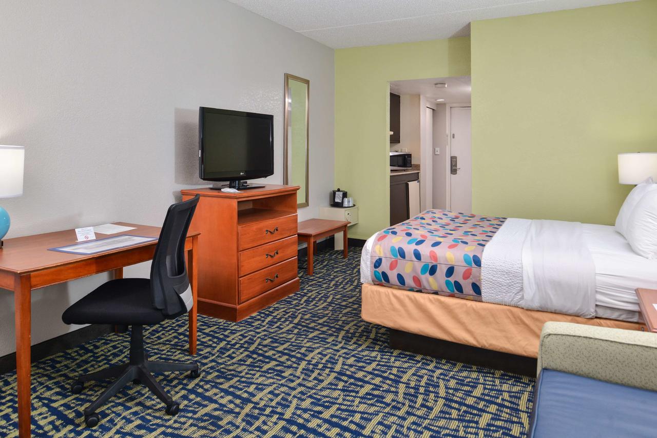 Best Western Plus Holiday Sands Inn & Suites - thumb 44