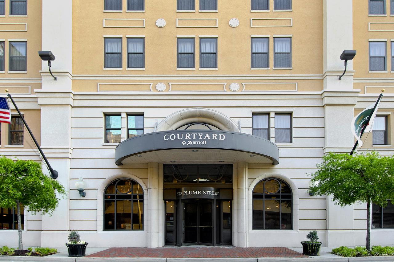Courtyard By Marriott Norfolk Downtown - thumb 2