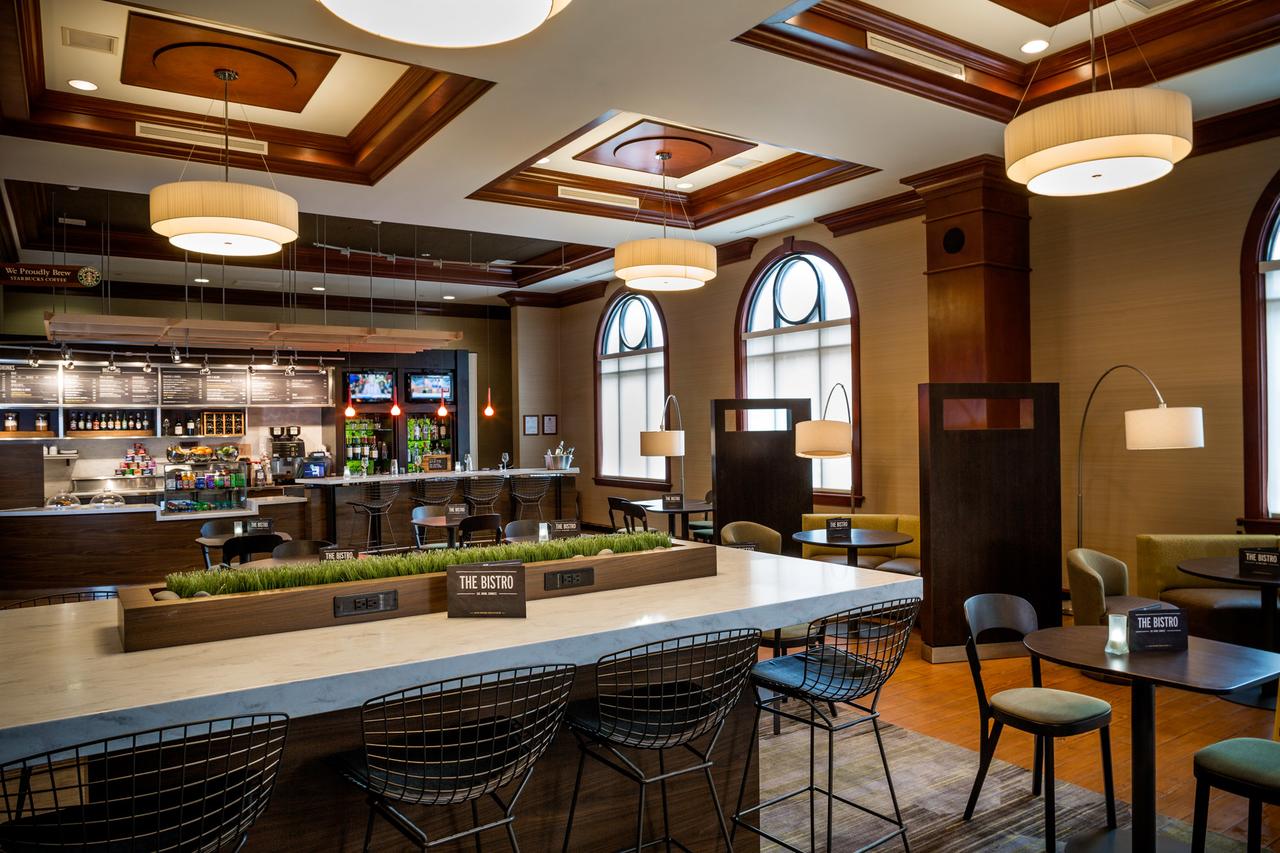 Courtyard By Marriott Norfolk Downtown - thumb 10