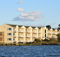 Waterside Inn - Orlando Tourists