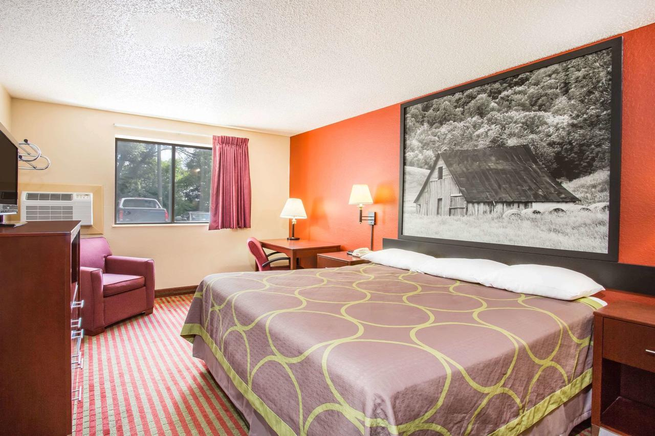 Super 8 By Wyndham Harrisonburg - thumb 36