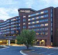 Four Points by Sheraton Richmond - Orlando Tourists