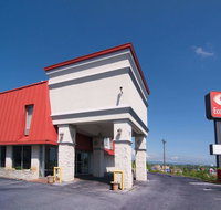 Econo Lodge Harrisonburg near University - Orlando Tourists
