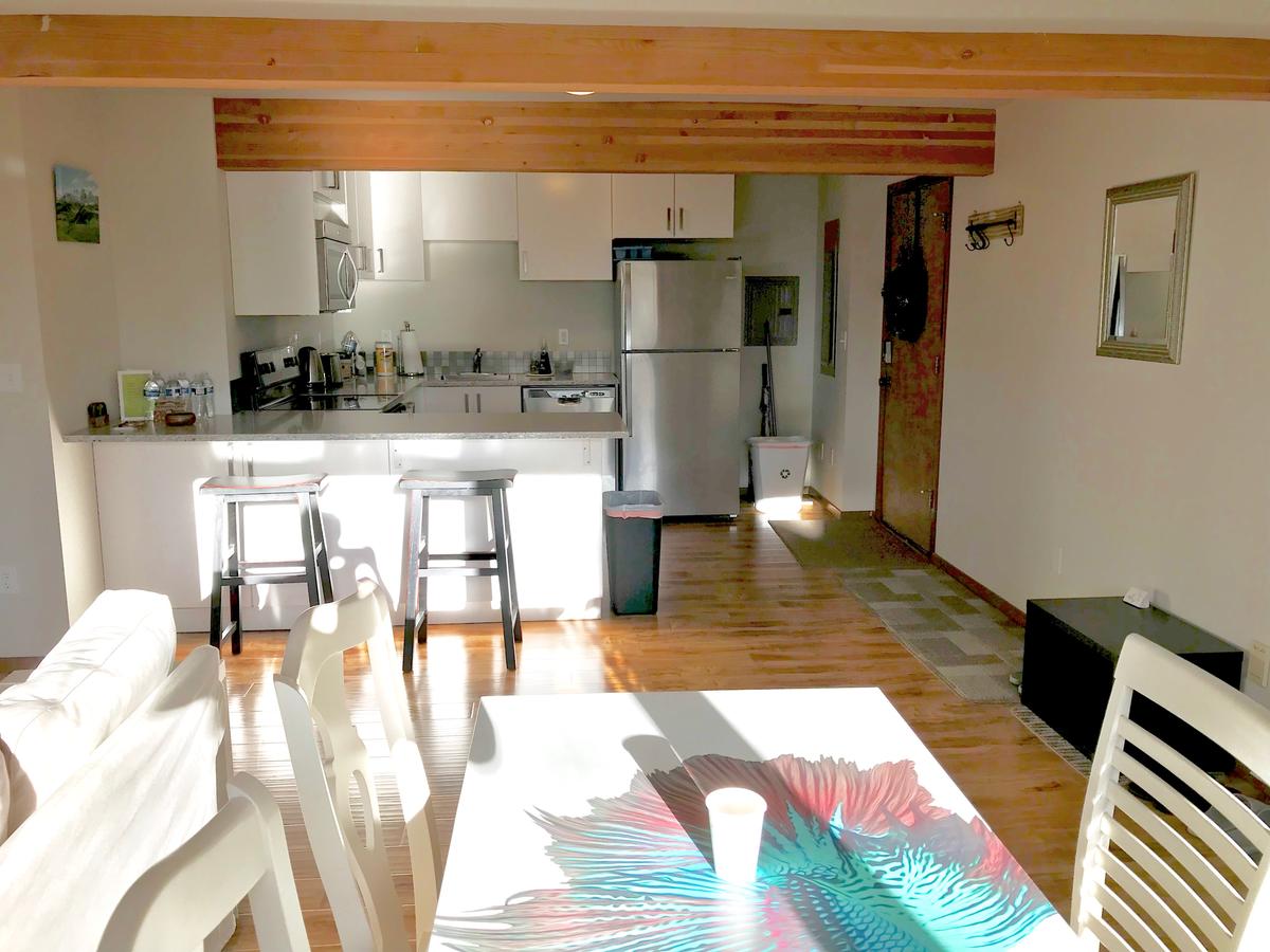 Bellevue Retreat - Bellevue, Washington - thumb 9