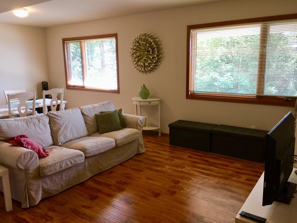 Bellevue Retreat - Bellevue, Washington - thumb 1