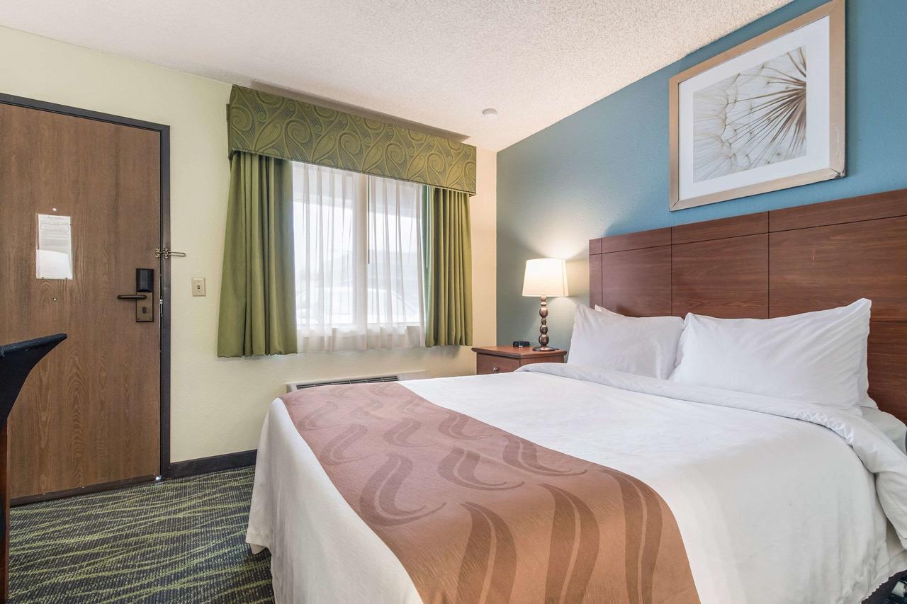 Quality Inn Bellevue - thumb 18