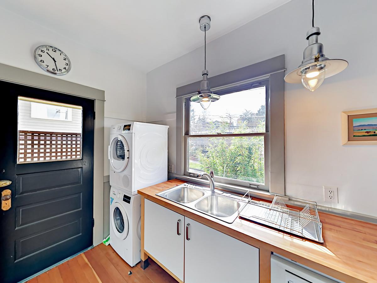 2402 9th Ave W Duplex Duplex - thumb 18
