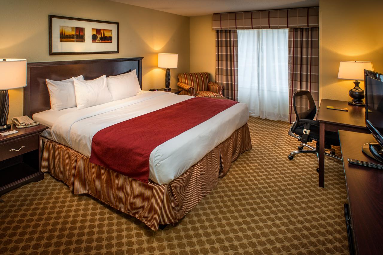 Country Inn & Suites By Radisson, Princeton, WV - thumb 18
